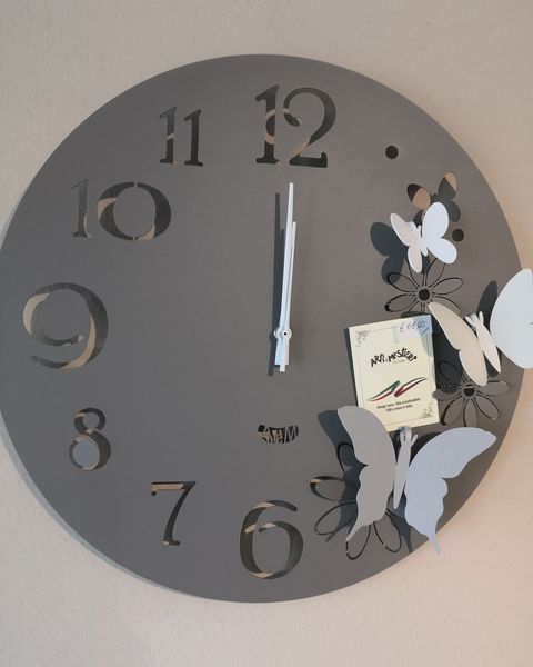 Orologio da parete Arti & Mestieri decorato con farfalle - Harmony Collegno