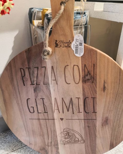 Tagliere Nuvole di Stoffa «pizza con gli amici» - Harmony Collegno